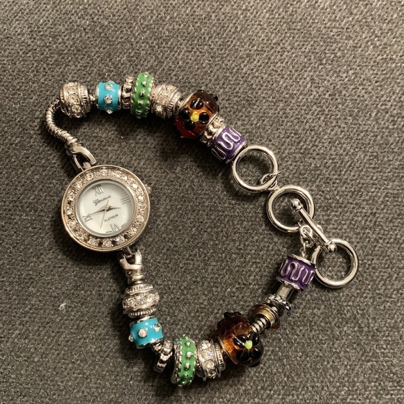 Geneva platinum watch pandora style adjustable‎ - Picture 1 of 10